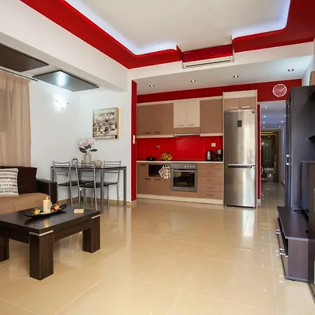 Elena Modern - Close To The Beach And City Center