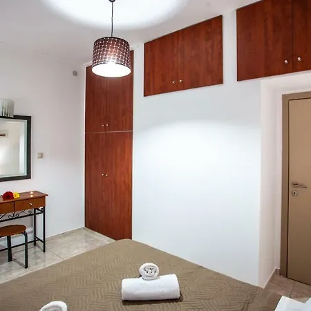 Elena Modern - Close To The Beach And City Center